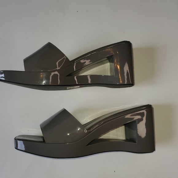 JEFFREY CAMPBELL SANDAL - Picture 3 of 11